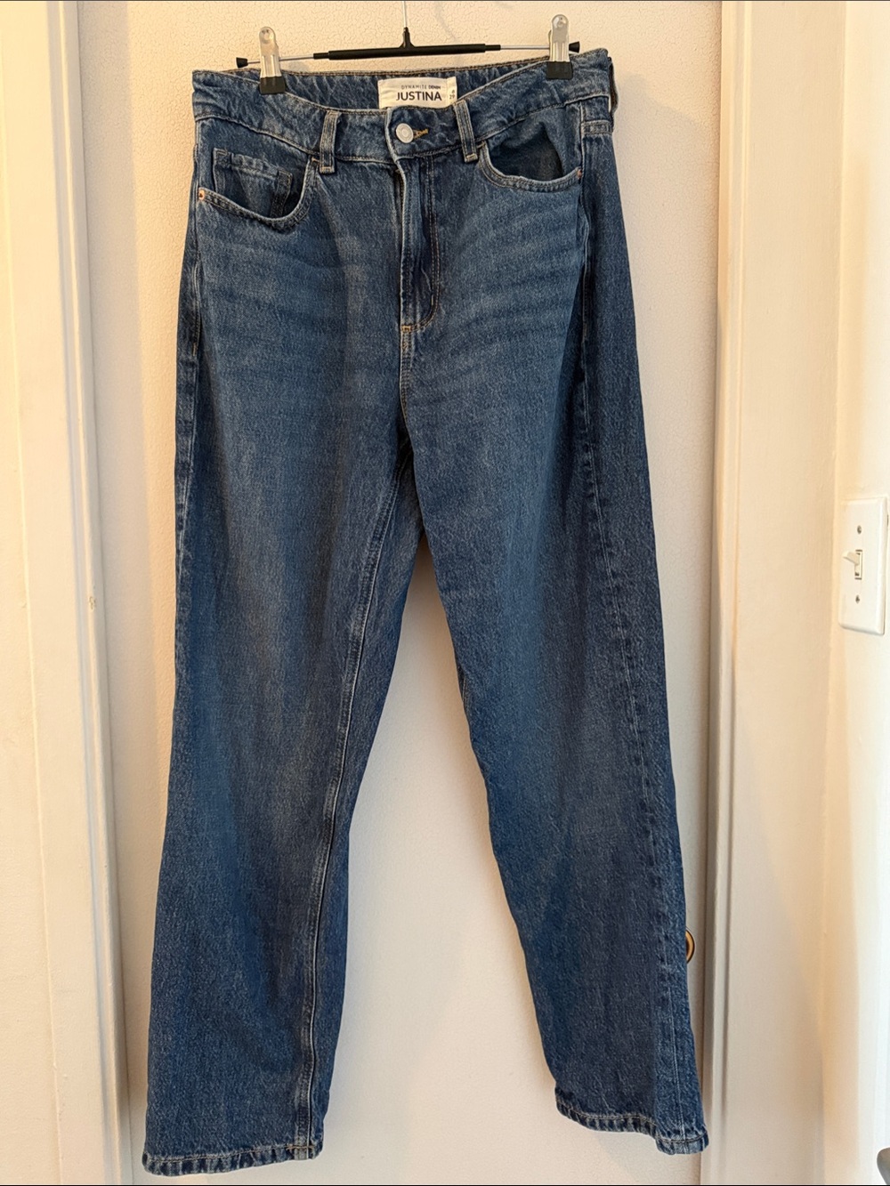 Women Straight-Leg Denim Jeans - Medium Blue